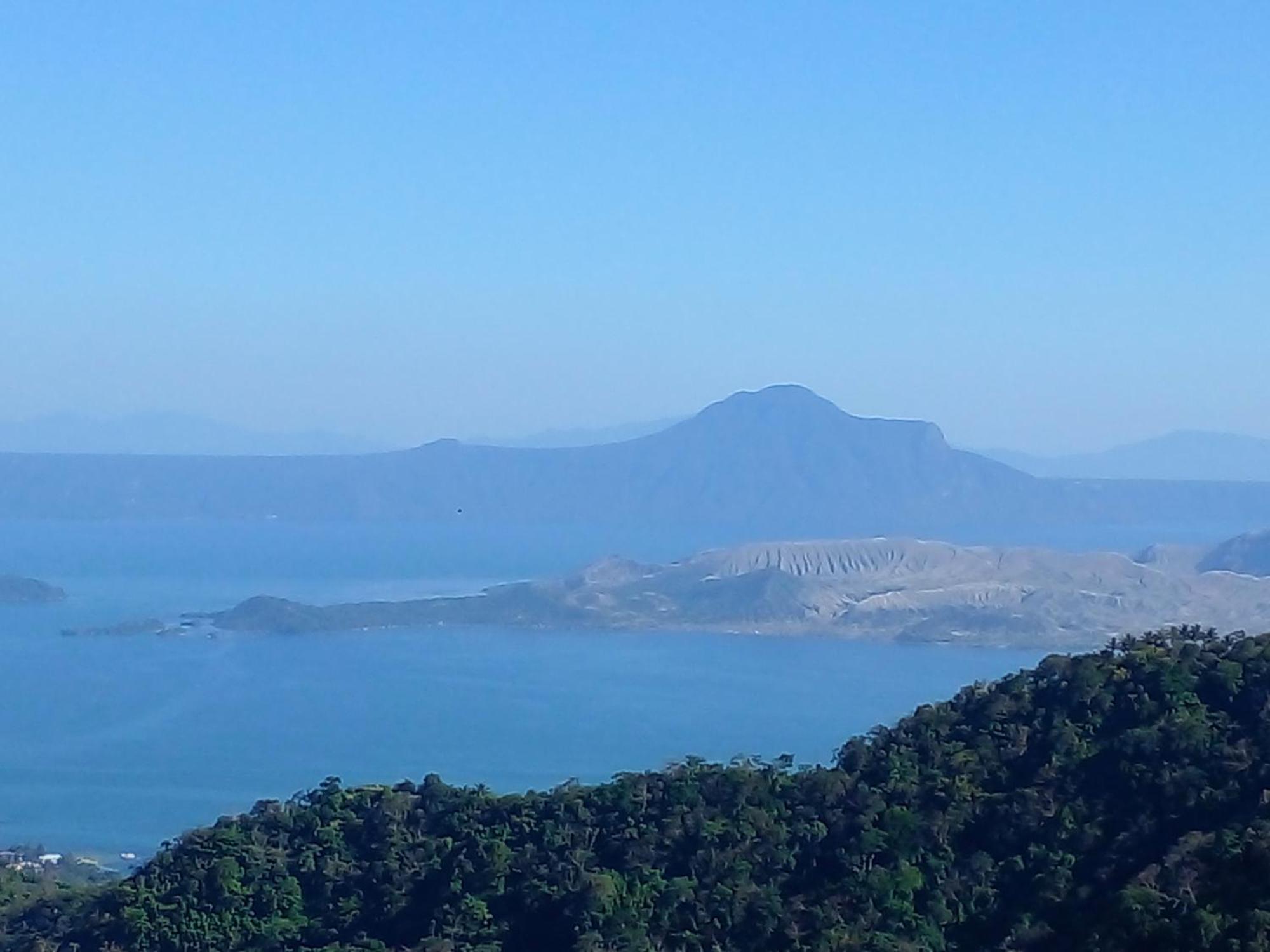 Tagaytay Prime Residences With Swimming Pool & Viewing Deck تاجيتاي الغرفة الصورة