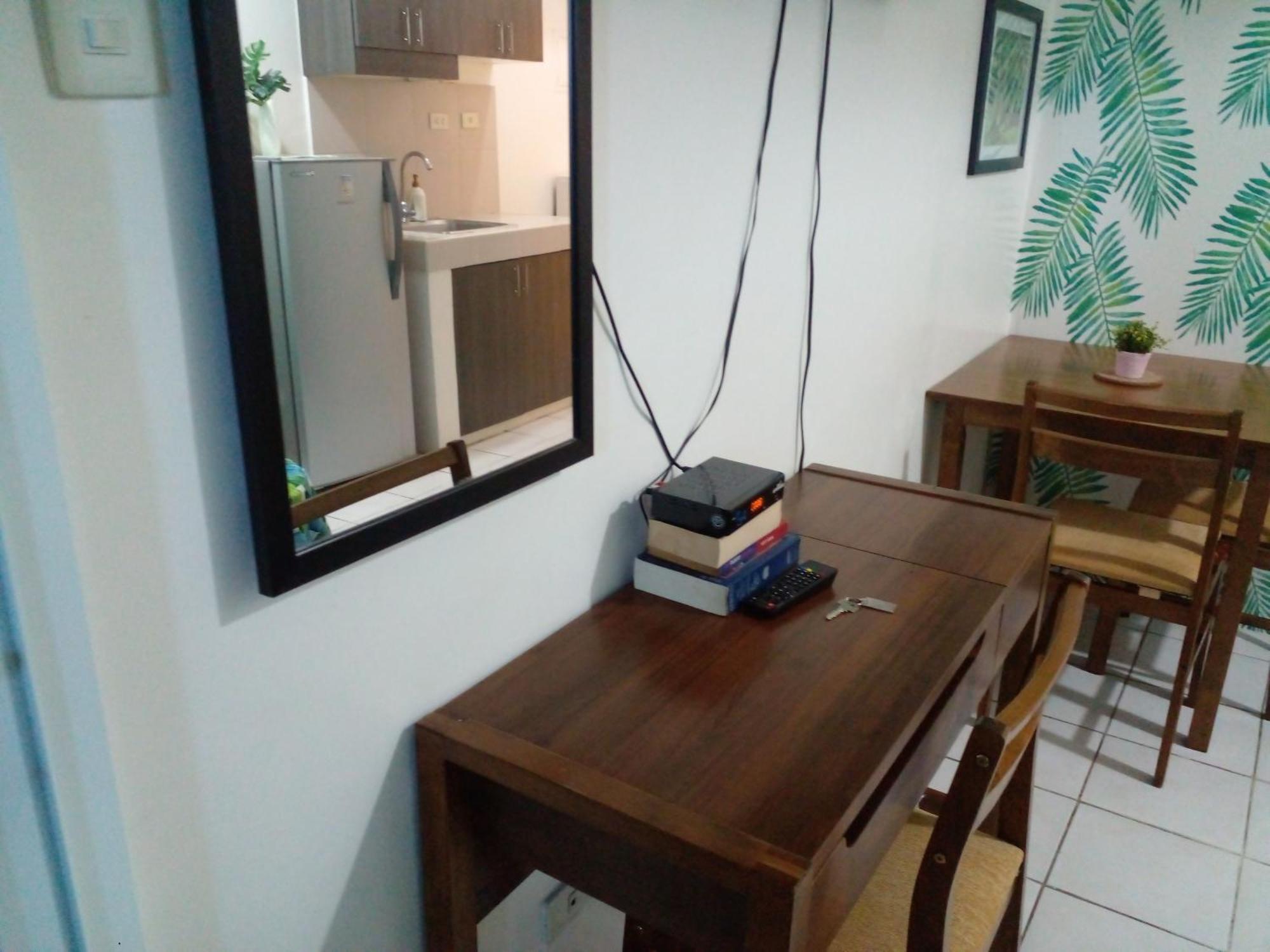 Tagaytay Prime Residences With Swimming Pool & Viewing Deck تاجيتاي الغرفة الصورة