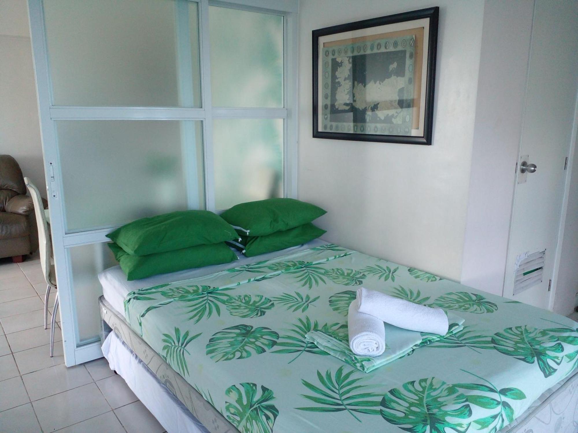 Tagaytay Prime Residences With Swimming Pool & Viewing Deck تاجيتاي الغرفة الصورة