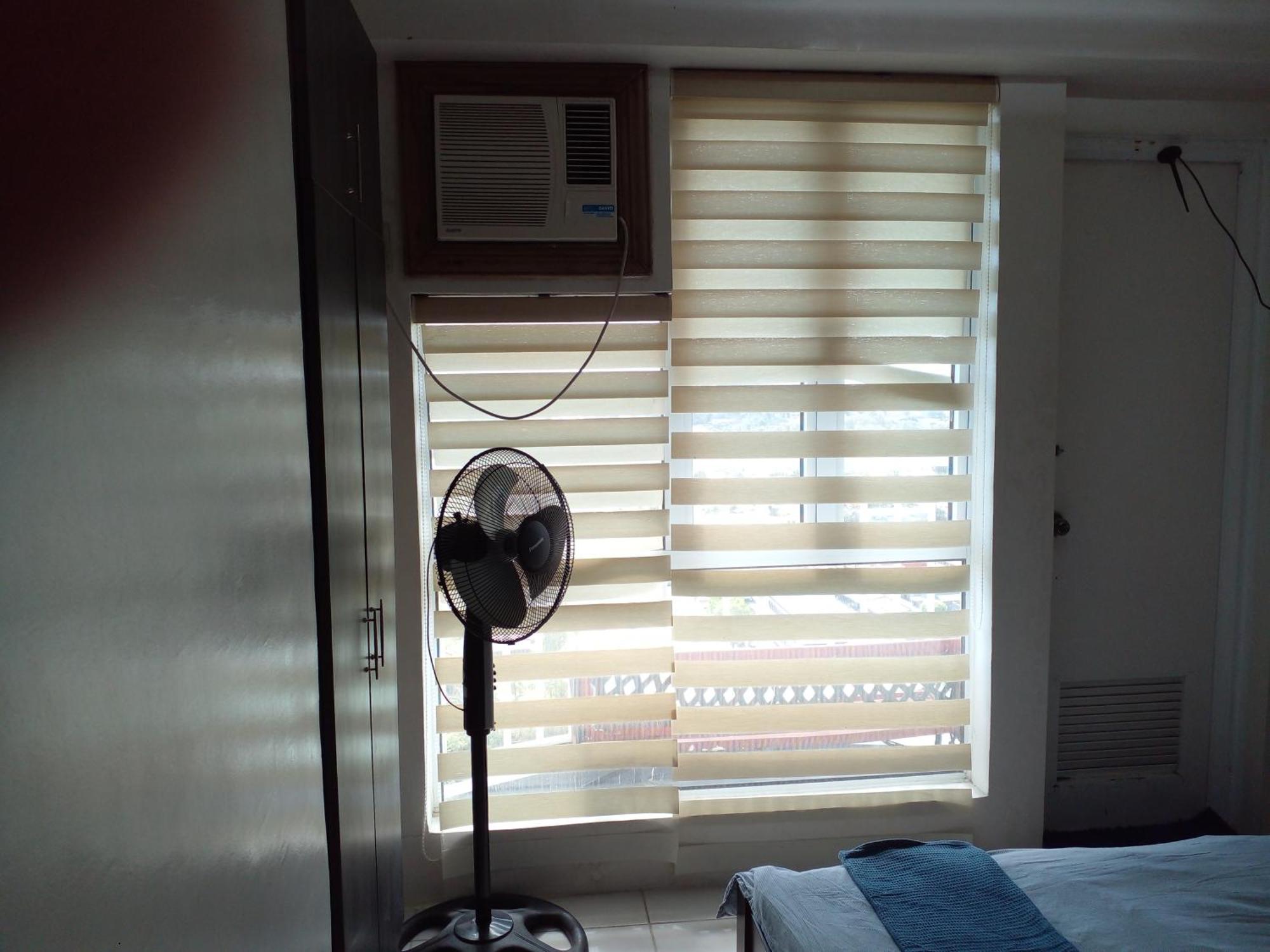 Tagaytay Prime Residences With Swimming Pool & Viewing Deck تاجيتاي الغرفة الصورة
