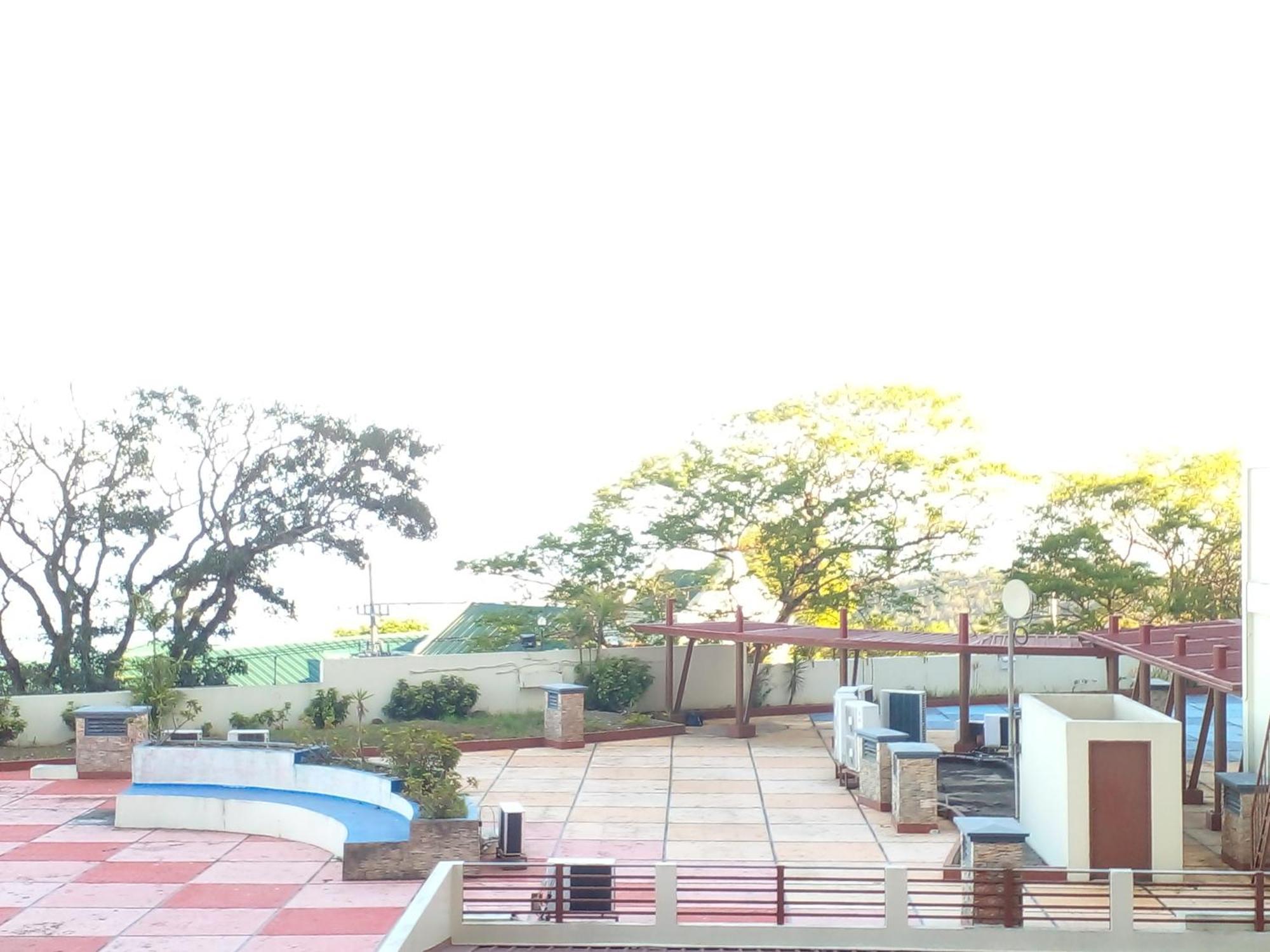 Tagaytay Prime Residences With Swimming Pool & Viewing Deck تاجيتاي الغرفة الصورة