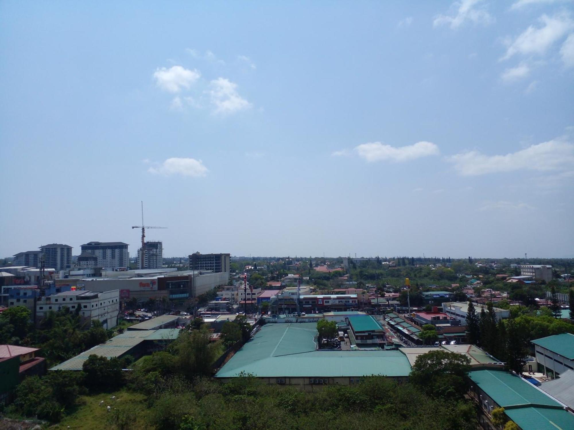 Tagaytay Prime Residences With Swimming Pool & Viewing Deck تاجيتاي الغرفة الصورة
